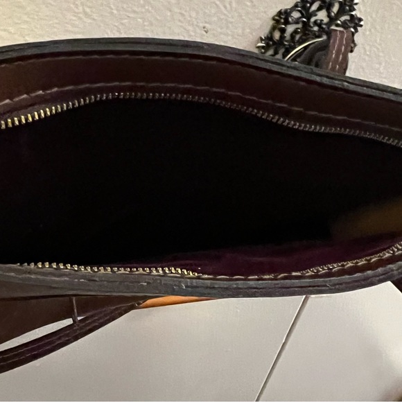 BUNDLE OF POCKETBOOKS 4 - Picture 12 of 12